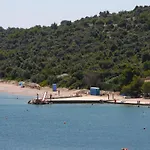 Family Friendly Seaside Jezera, Murter - 9684 Lejlighed