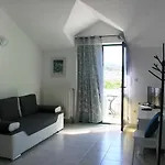 Family Friendly Seaside Jezera, Murter - 9684 *