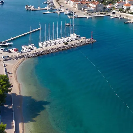 Family Friendly Seaside Jezera, Murter - 9684 Jezera