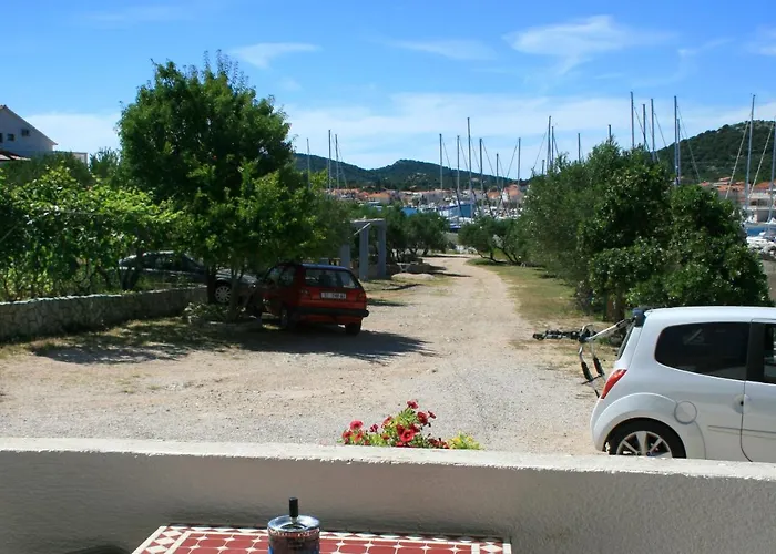 Family Friendly Seaside Apartments Jezera, Murter - 9684 Apartment *