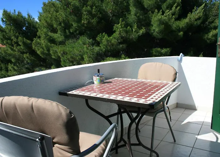 Family Friendly Seaside Jezera, Murter - 9684