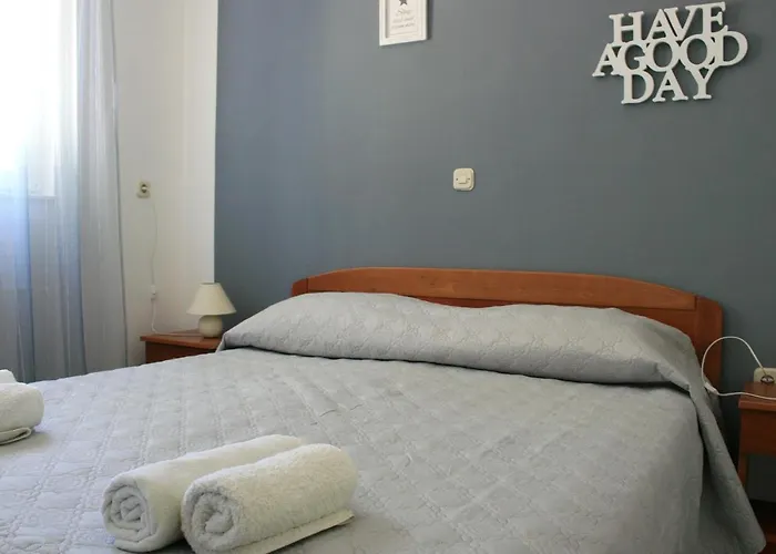 Family Friendly Seaside Jezera, Murter - 9684 제제라